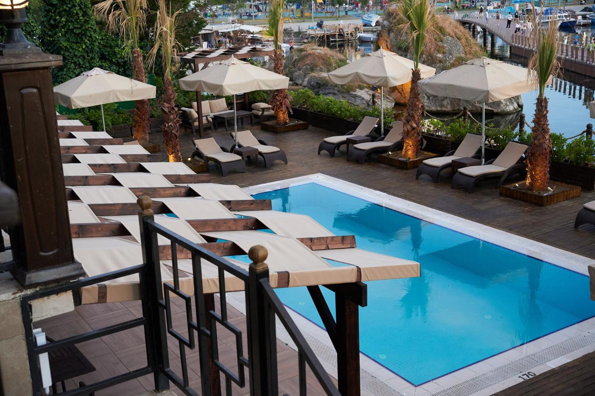 Phellos Suites Ağva Exterior foto